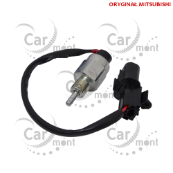 Czujnik wstecznego / wstecznych świateł / cofania- Pajero Pinin - MR410768
